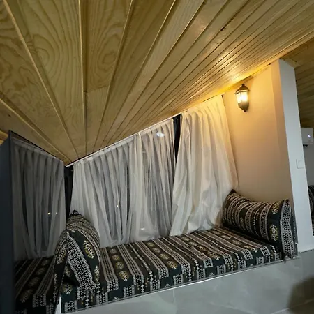 Apart Otel Burcin *